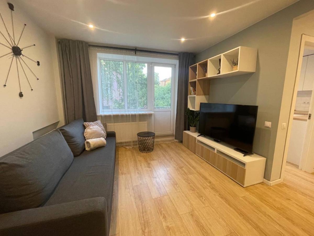 Ferienwohnung Modern 1Br Haven Near Two Parks Riga Exterior foto